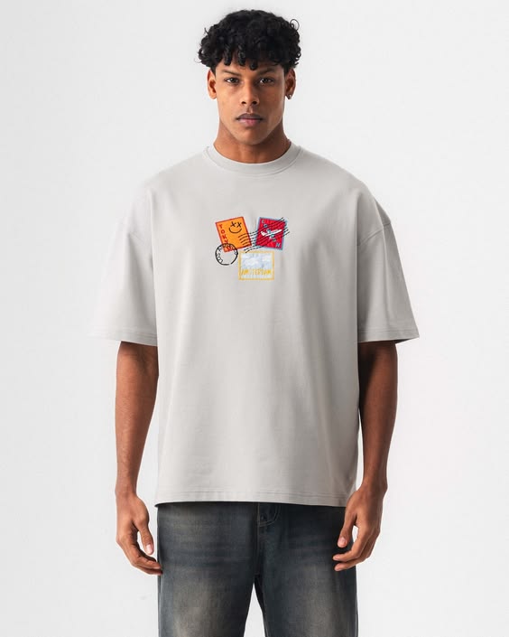 Men's World Tour Stamp Graphic Sweatshirt – White/Black